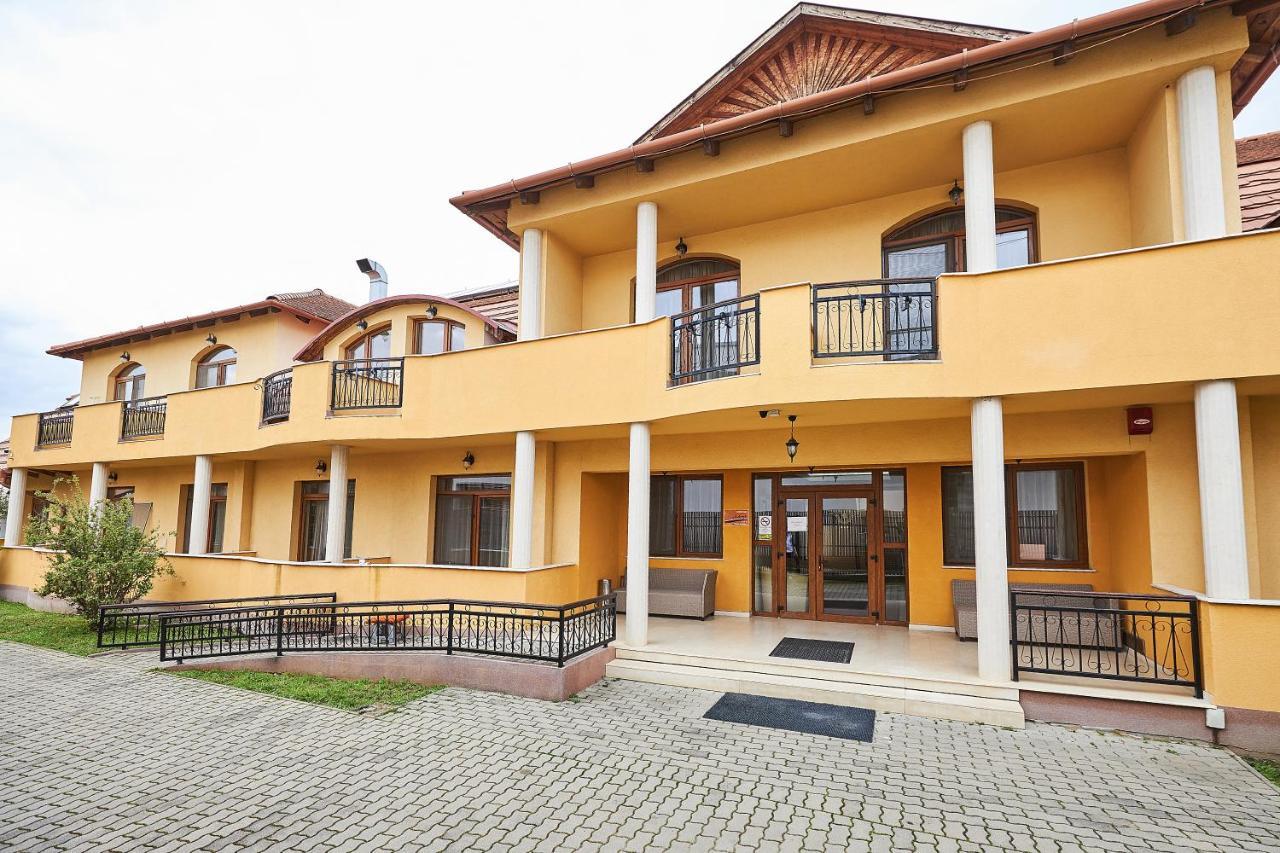 Holidays Club Resorts Hajdúszoboszló Екстериор снимка